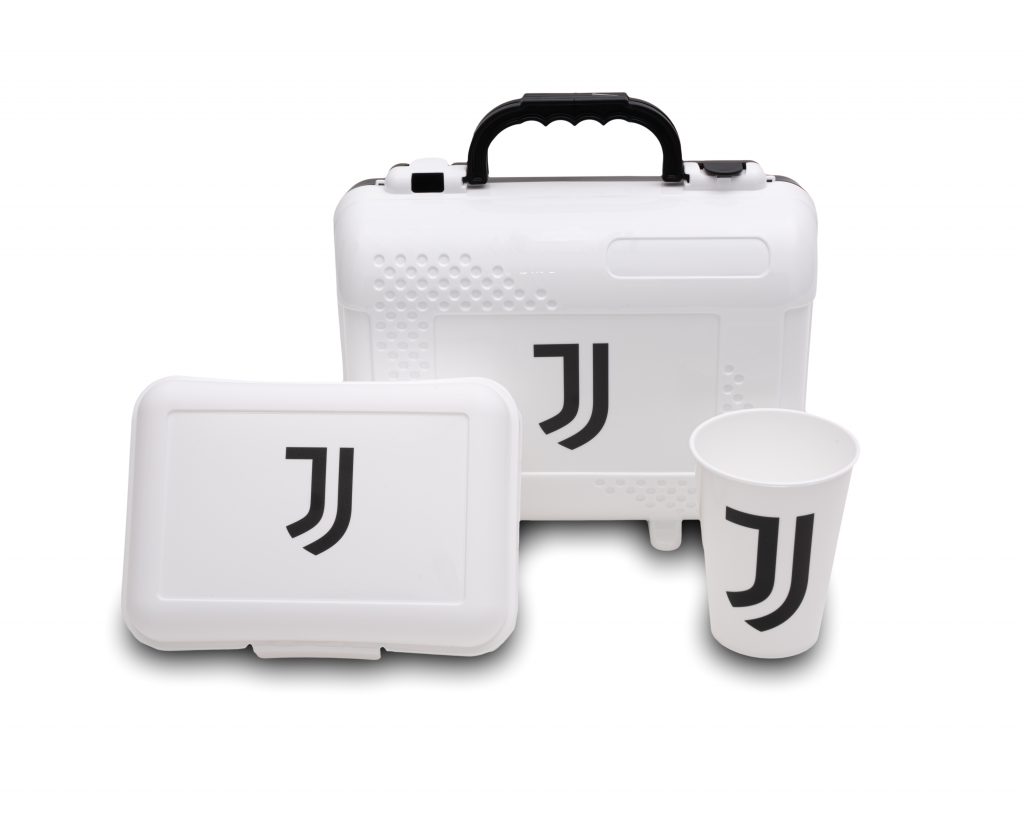 JUVE - CASE1 (5) WITH ACCESSORIES